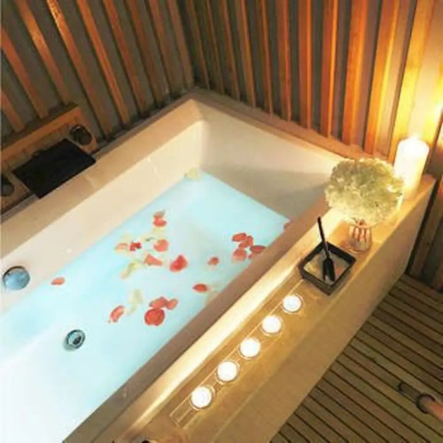 S Hotel