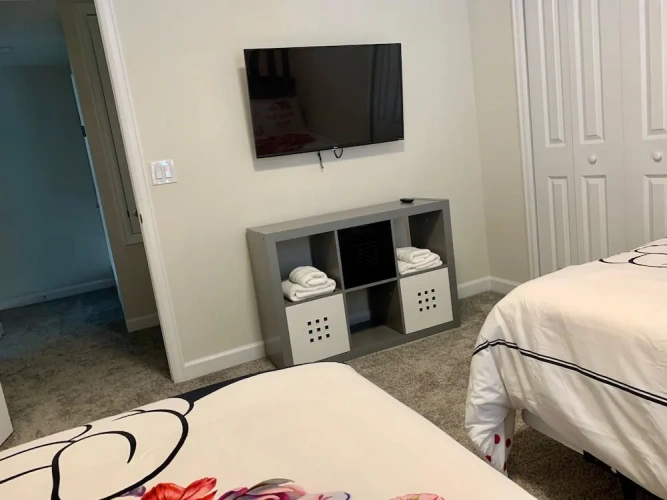 5 Bedrooms Standard room