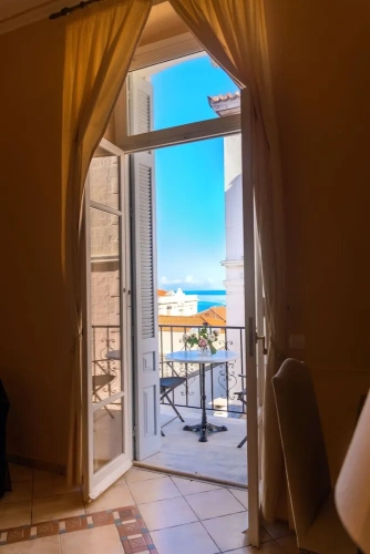 Classic Double room with balcony and with partial sea view