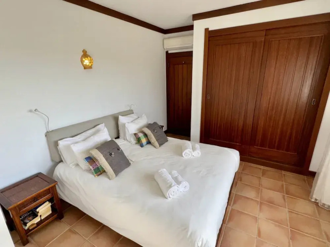 Charming Apartment Near Atlantic Ocean