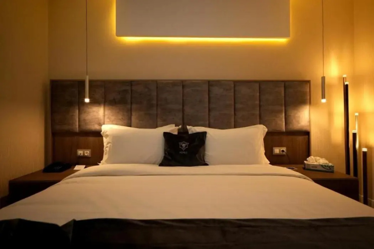 Ad Hotel Pont D Hydra