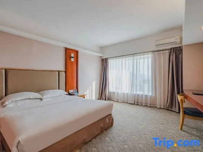 2 Bedrooms Suite
