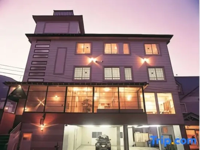 Hotel Vallee Village