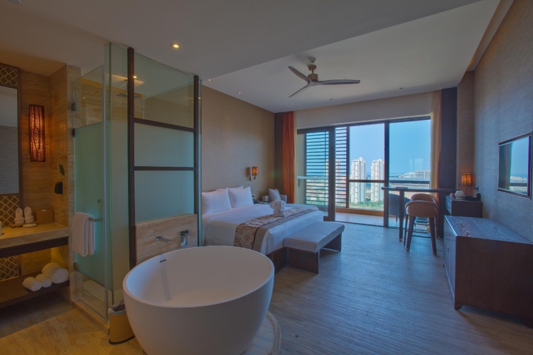 2 Bedrooms Deluxe Suite