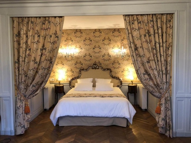 Deluxe Double Suite