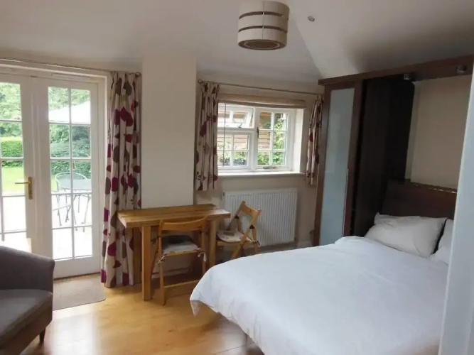 Guest Suite At Crofton House