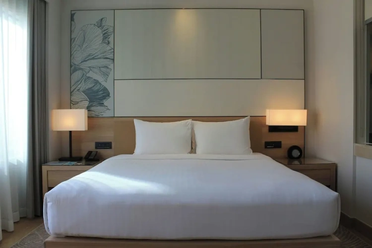 Corner Double room