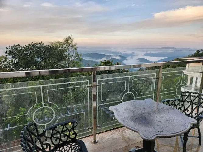 Luxury Double room with balcony and with view