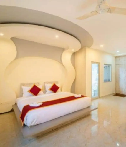 Luxury Suite