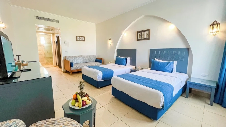 Superior Double room with balcony and with garden view