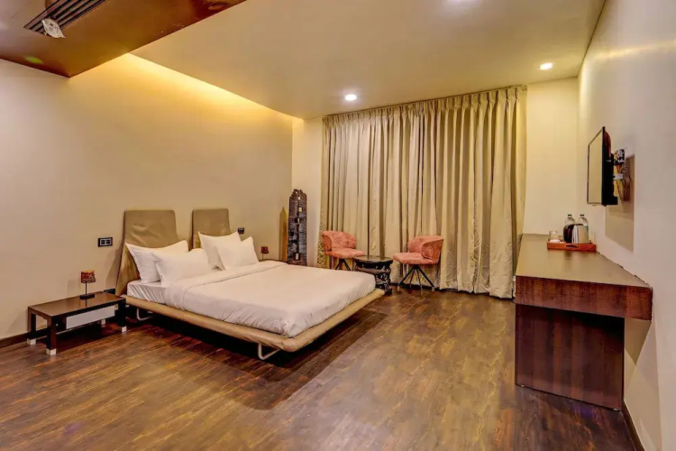RG Suites Slate