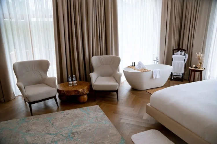 Double Suite