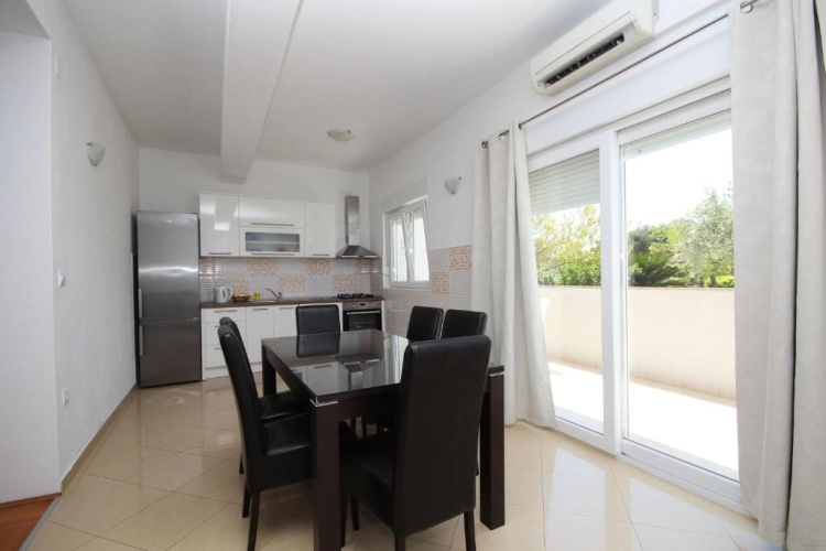 2 Bedrooms Double Apartment