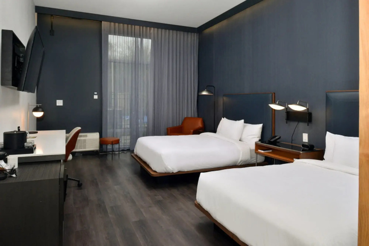 Courtyard by Marriott Raleigh Cary Crossroads