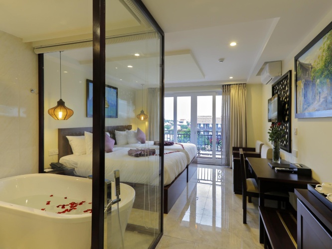 Deluxe Single room with pool view