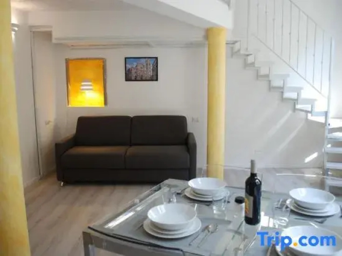Berardi Palace - Vigna Nuova Loft