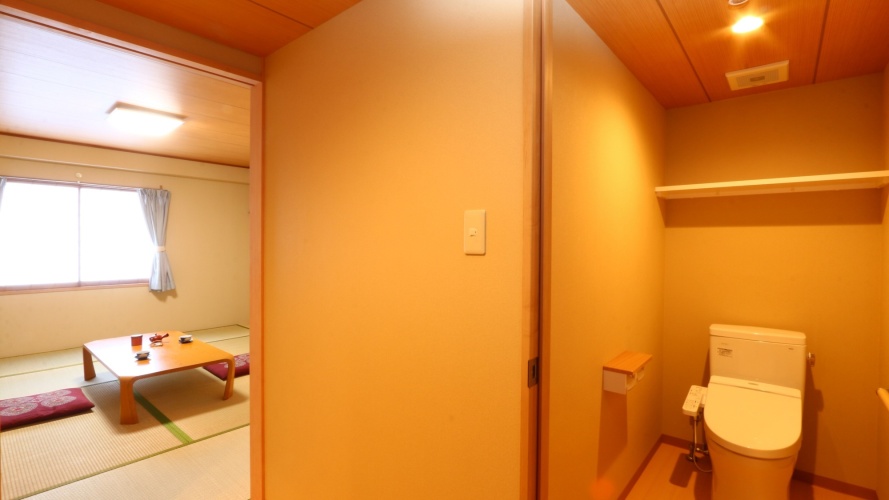 Standard Twin room with view