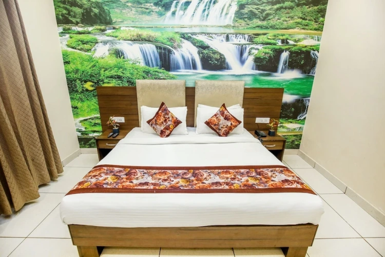 Deluxe Double room