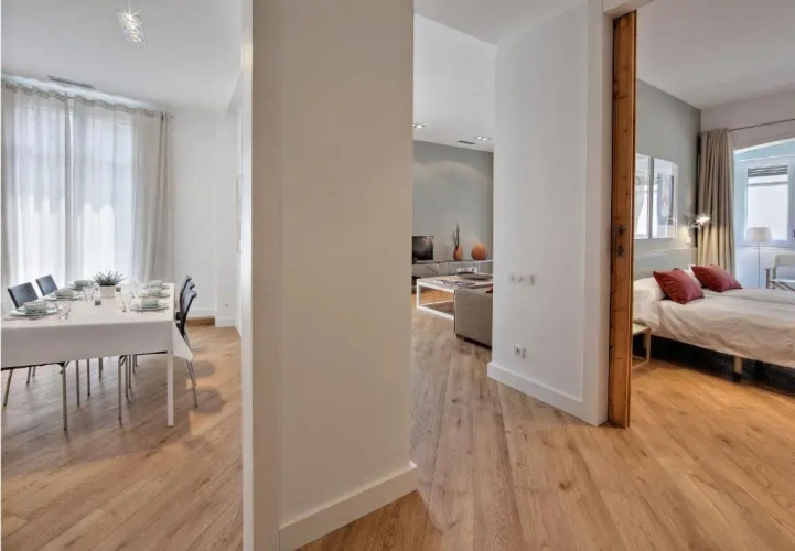 3 Bedrooms Luxury Apartment