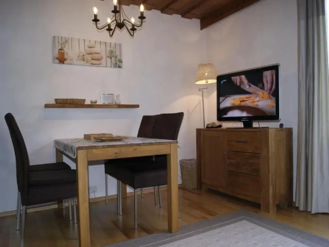 1 Bedroom Apartment with balcony