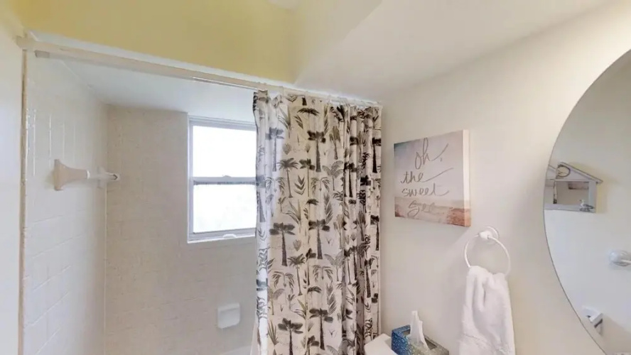 Surf Crestge 12 - 3 Br Cabin