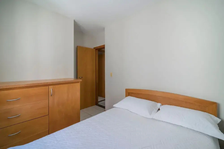 Apartamento 2 quartos 1 suíte - 081