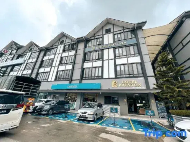 Hotel Brynton at Cameron Centrum Mall