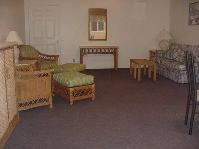 Halemalu Upcountry Suites