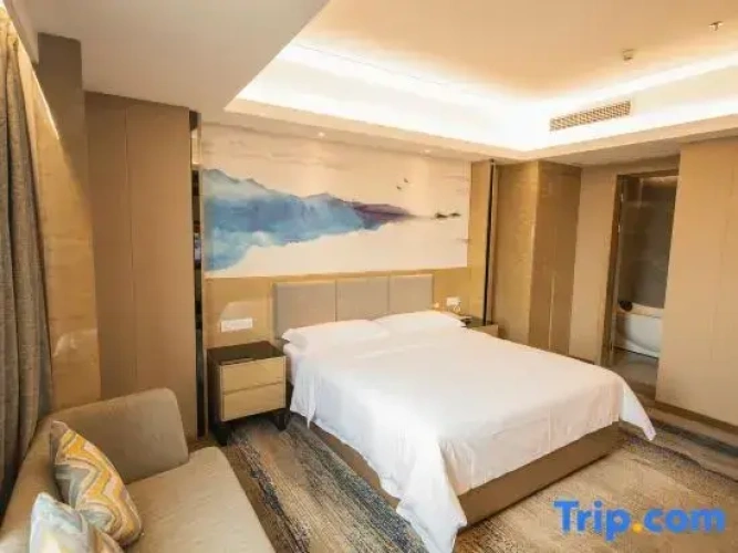 Triple Suite