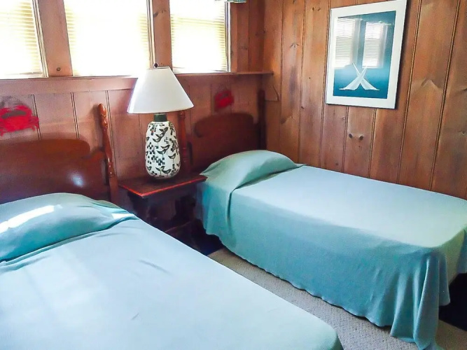 30 Striper Lane - Six Bedroom House
