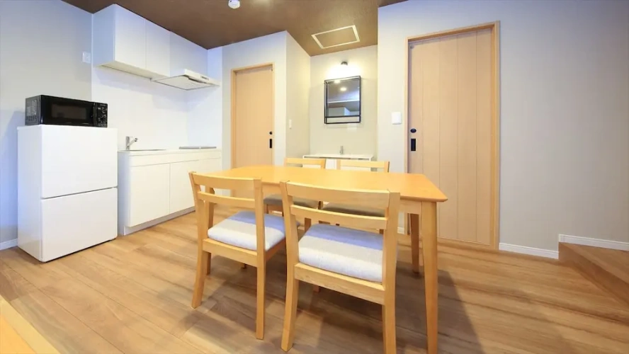 Standard Basement room