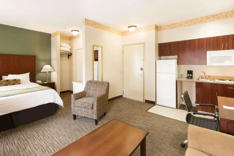 Double Suite