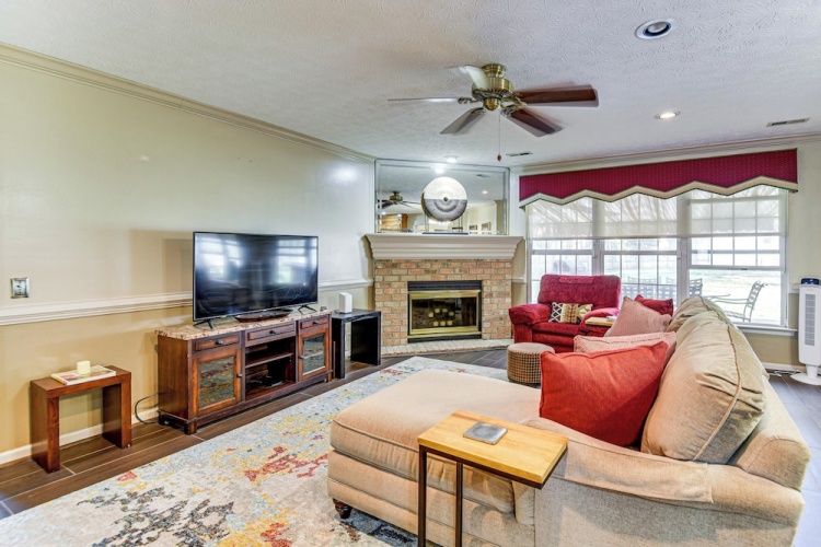 3 Bedrooms Cottage