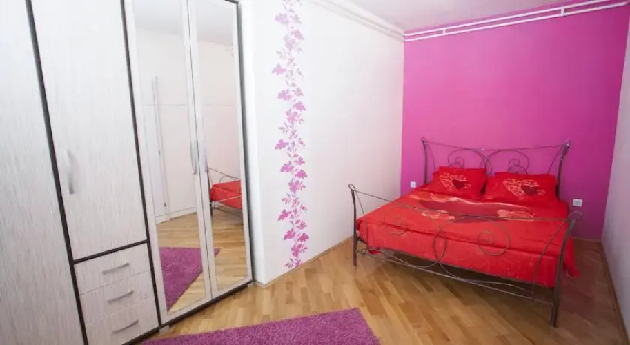 Apartments Grey, Violet i Dream