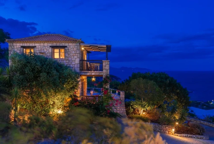 1 Bedroom Villa with balcony and with sea view
