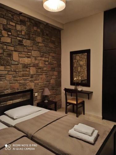 2 Bedrooms Villa