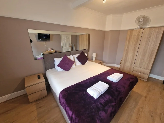 Deluxe Single room