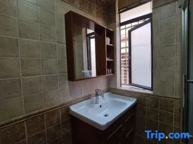 Xianggeli Business Inn