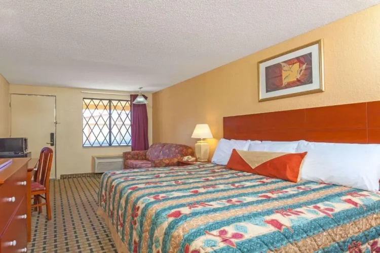 Standard room