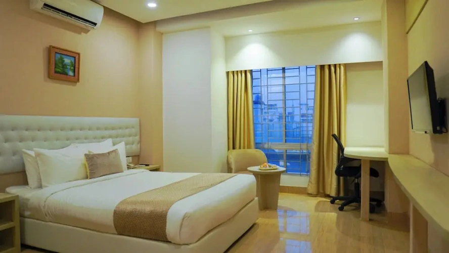 Deluxe Single room with city view
