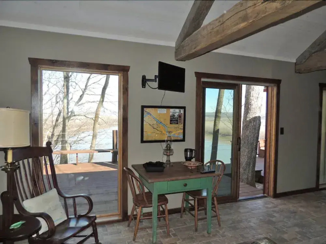 Pinckney Bend Bed & Breakfast