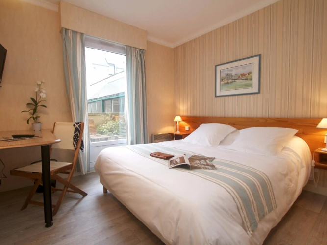 Logis Hotel Sully