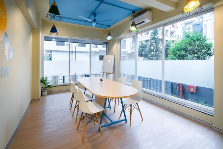 The Covie Viman Nagar 102