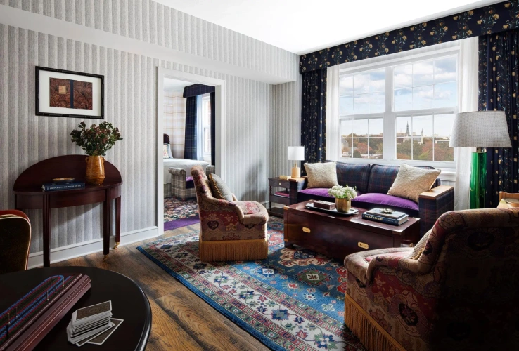 Double Suite