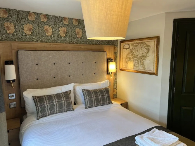 Queens Head Inn