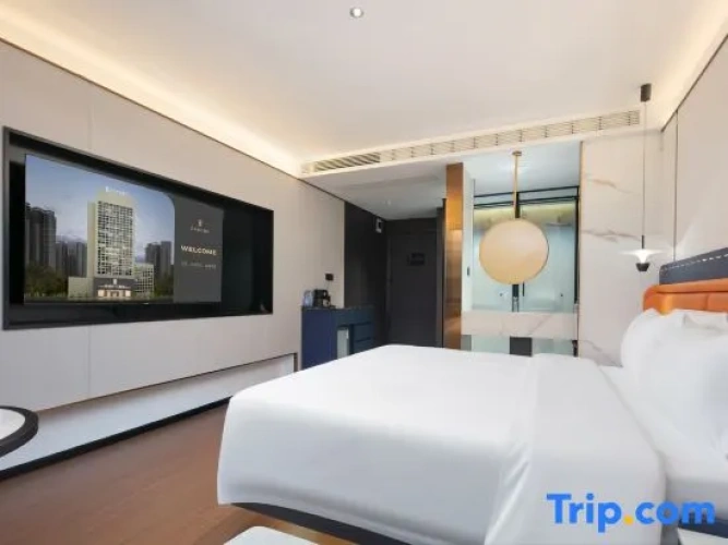Standard Double room with view