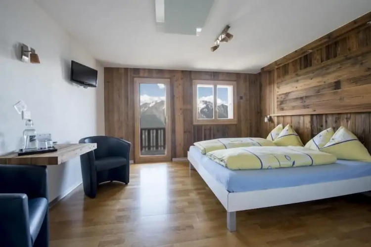 Superior Double room with balcony and with mountain view