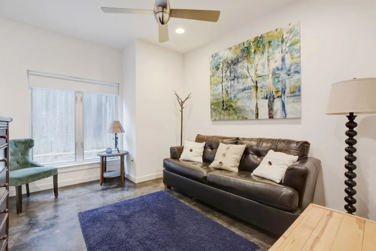 1500 Summit St Townhouse Unit 7