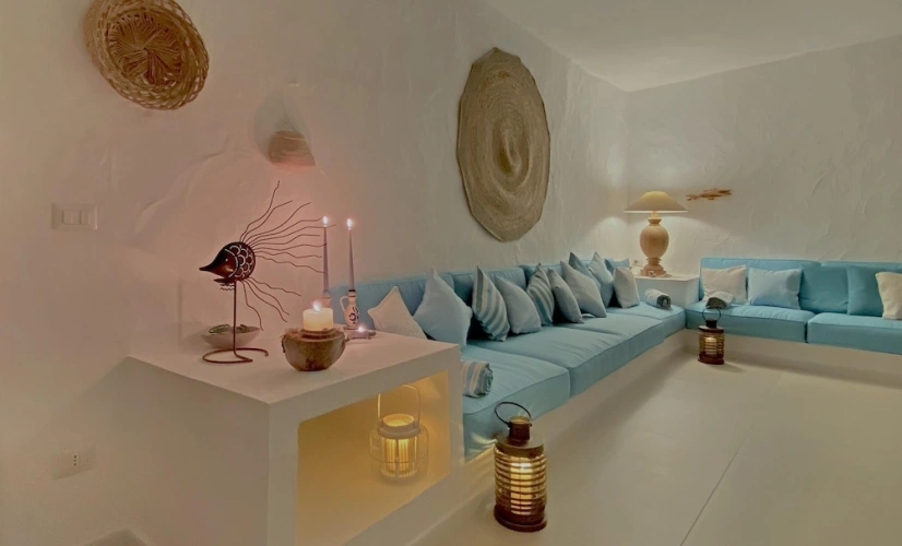 3 Bedrooms Apartment