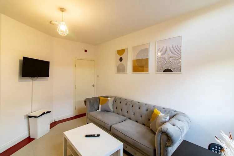 Impeccable 2-bed Apartment in Gateshead
